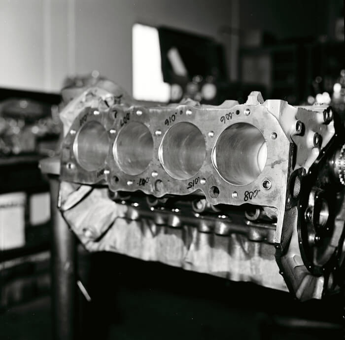 Bill Thomas 427 Camaro Engine 49