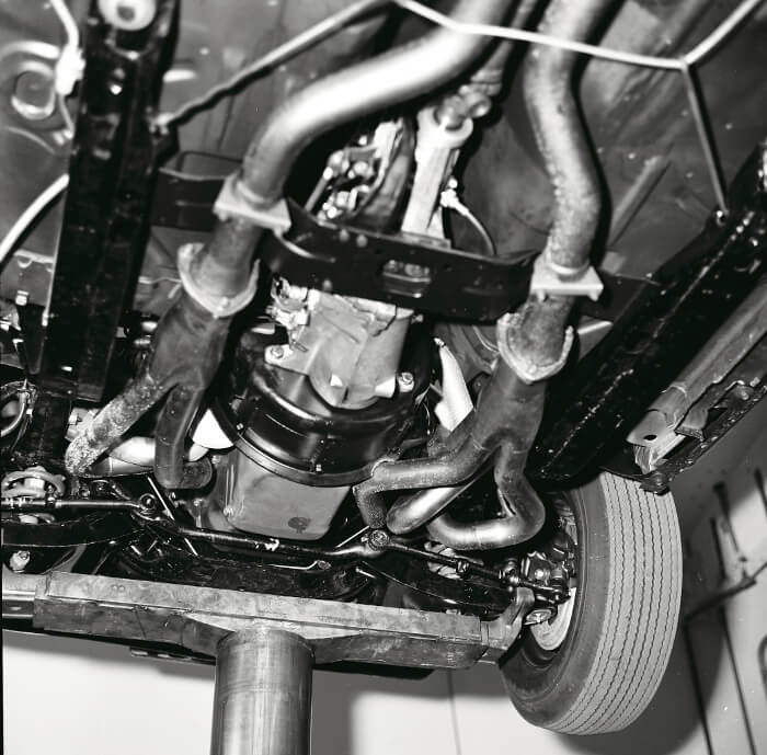Bill Thomas 427 Camaro Engine Install 27